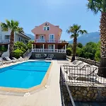 Villa Alex *
